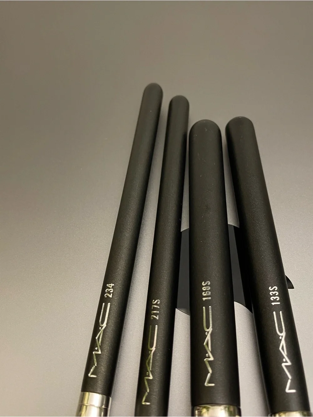 MAC Brush bundle ~ 234, 217S, 168S, 133S